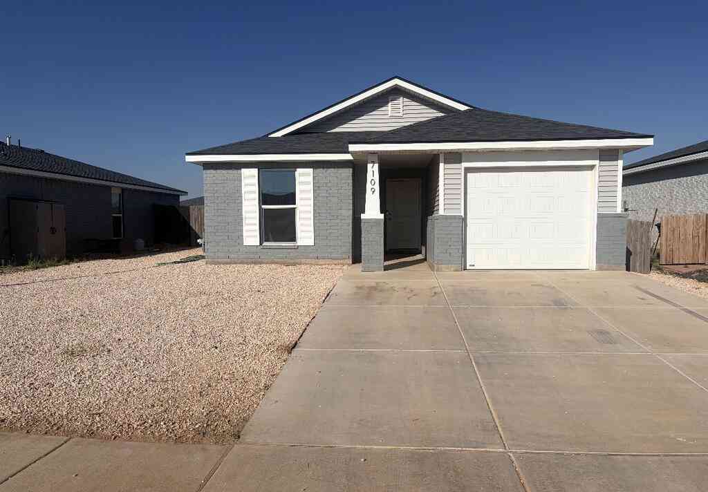 Homes For Rent - 7109 Black Butte<br/> Midland, TX 79705