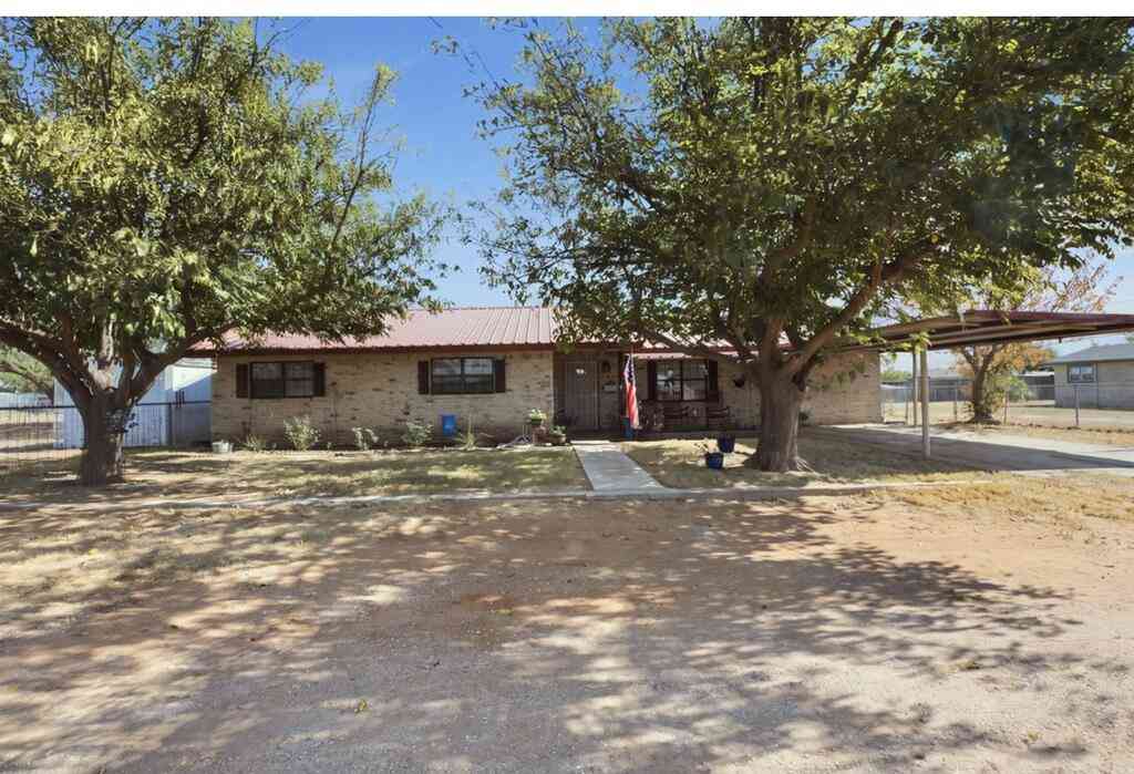 Homes For Sale - 302 Bird<br/> Mitchell County, Westbrook, TX 79565