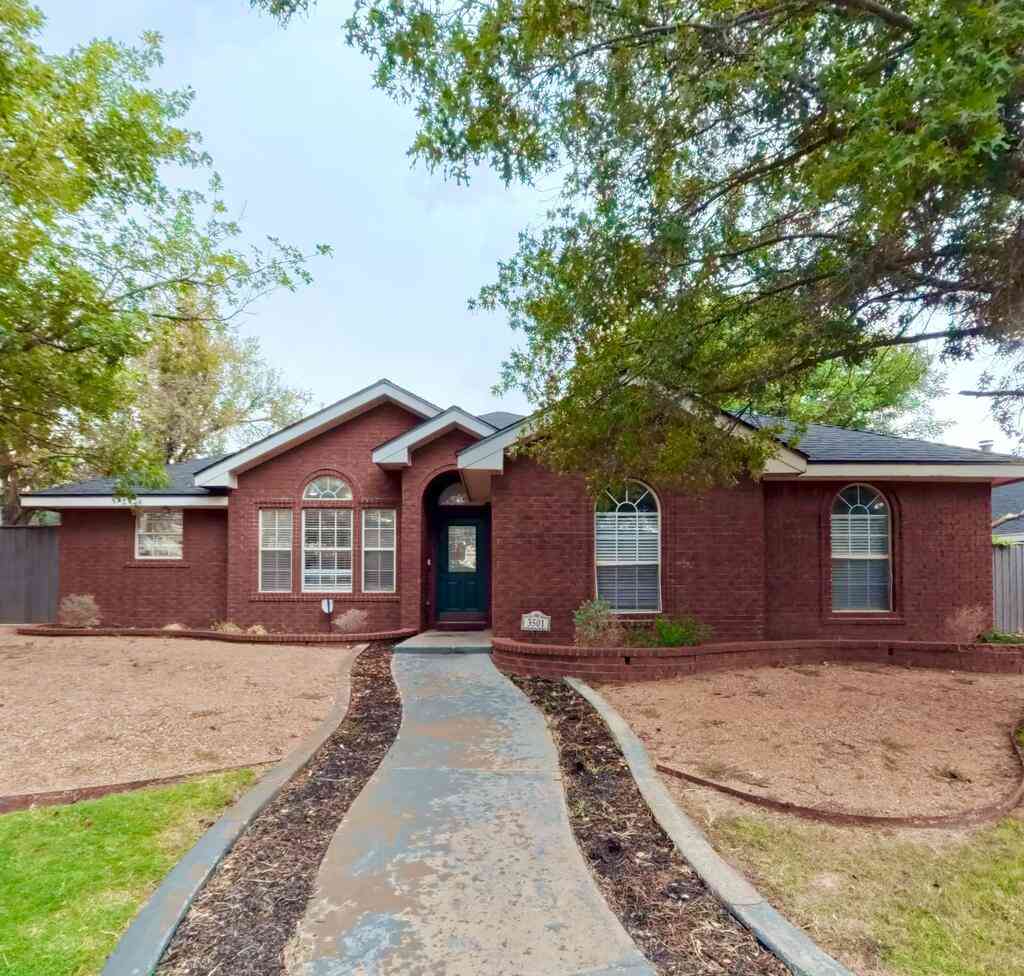Homes For Sale - 3501 Mark Lane<br/> Midland, TX 79707