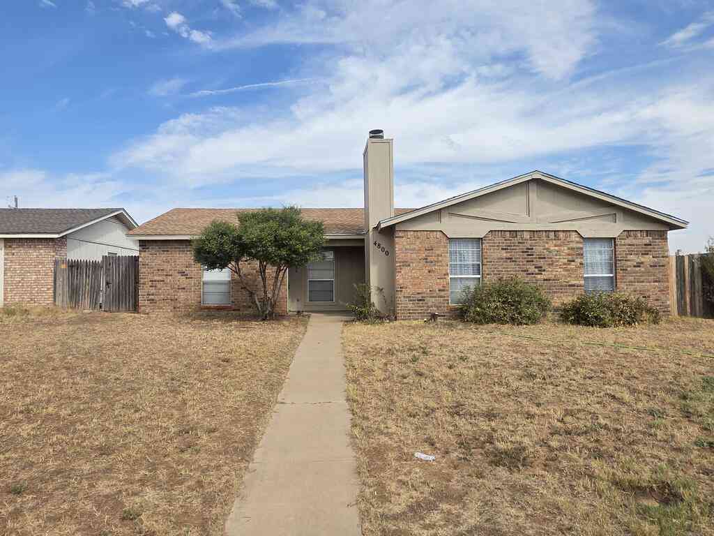 Multifamily For Rent - 4800 Country Club Dr #B<br/> Midland, TX 79703