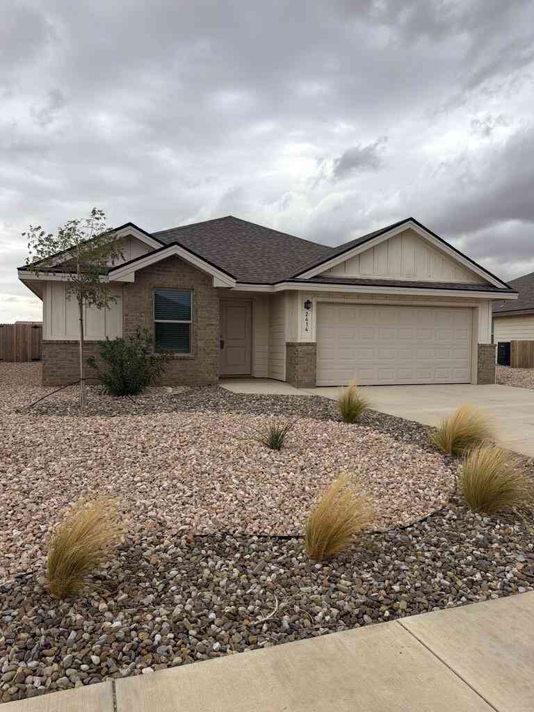 Homes For Rent - 2414 S County Rd 1100<br/> Midland, TX 79706