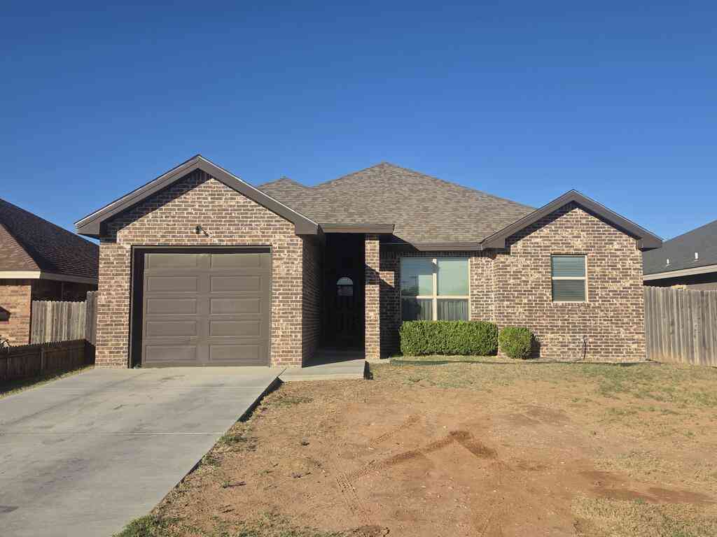 Homes For Rent - 104 S Carver<br/> Midland, TX 79701