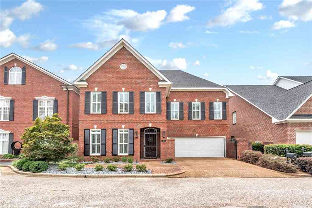 Homes For Sale - 107 Fielding Place<br/> Mobile, AL 36608