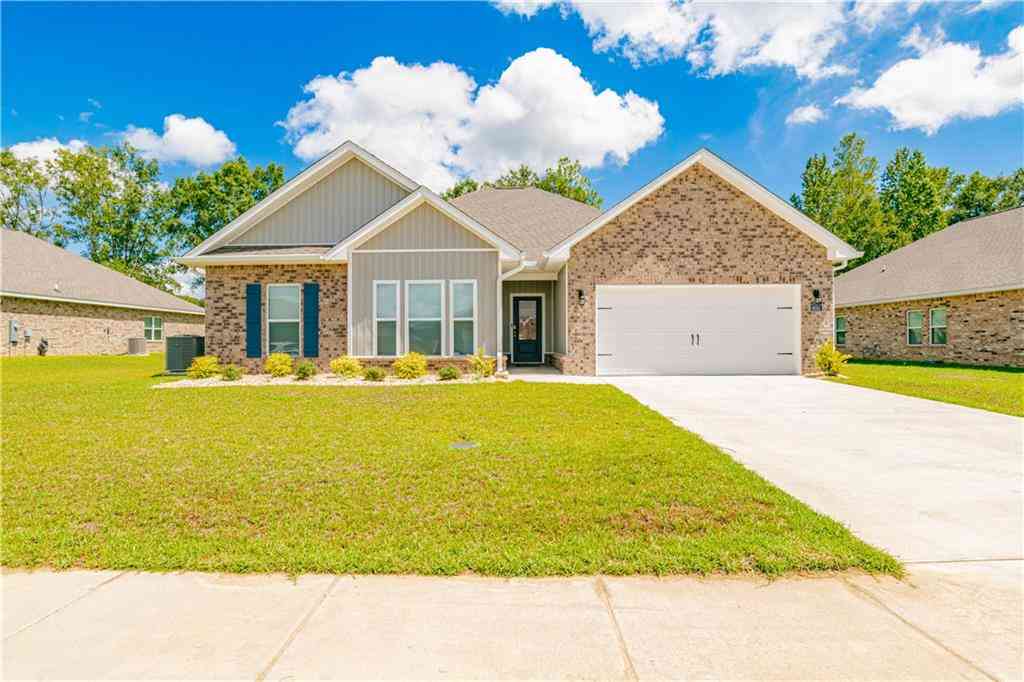 Homes For Sale - 9051 Oak Alley Way<br/> Grand Bay, AL 36541