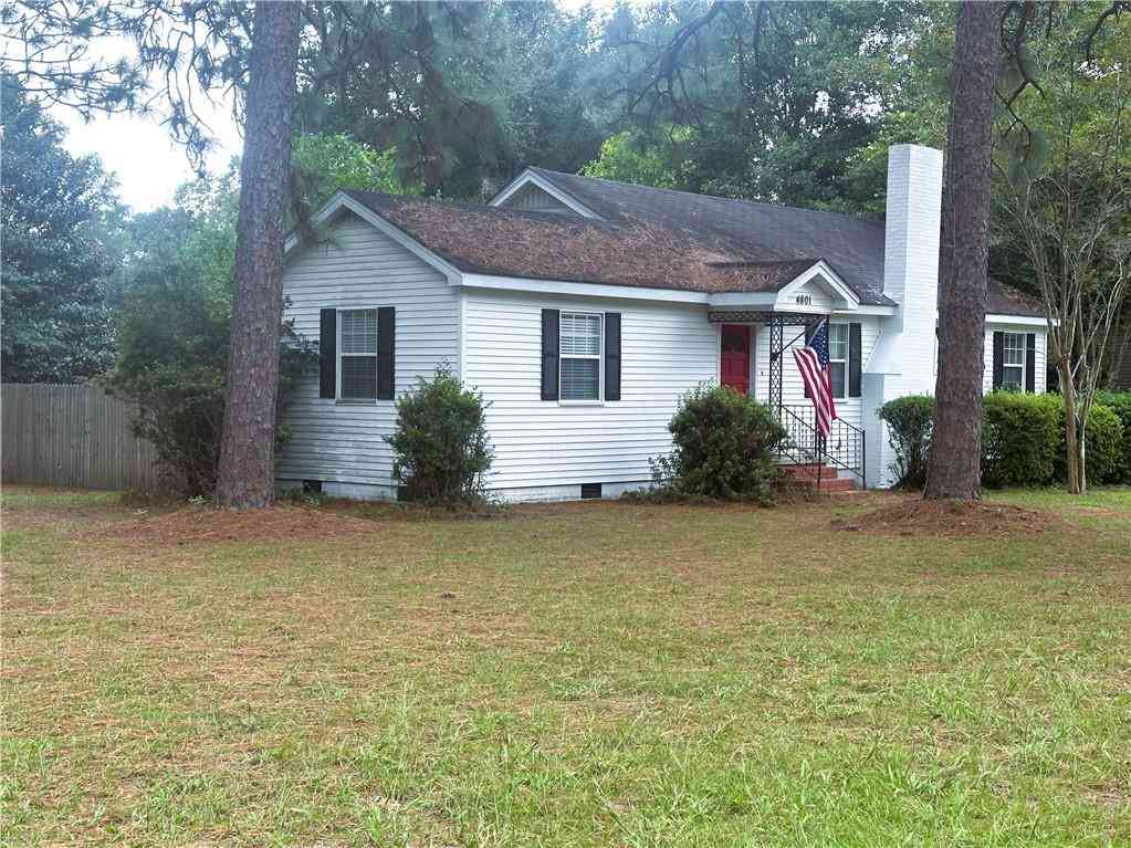 Homes For Sale - 4801 Chaudron Drive<br/> Mobile, AL 36618