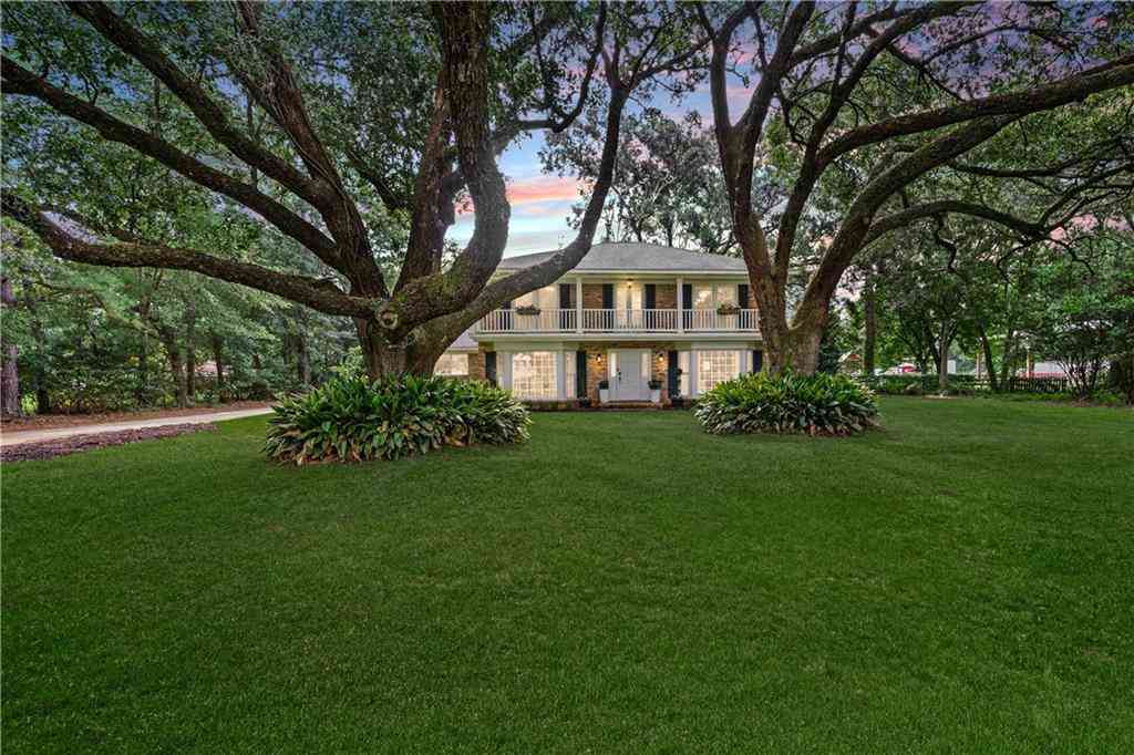 Homes For Sale - 700 N Eliza Jordan Road<br/> Mobile, AL 36608