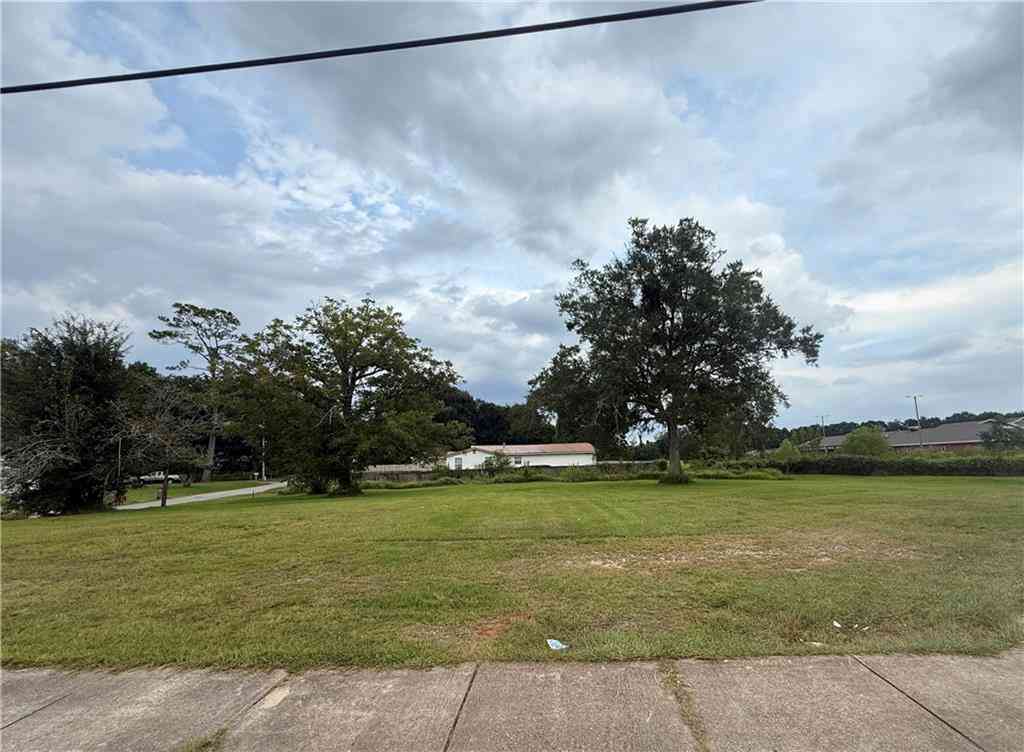 Vacant Land For Sale - 2753 S Lartigue Avenue<br/> Mobile, AL 36605