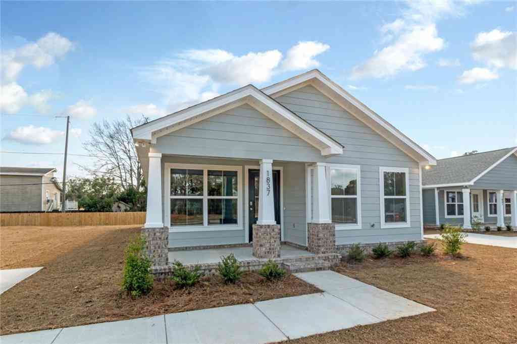 Homes For Sale - 1837 Woodcock Place<br/> Mobile, AL 36606