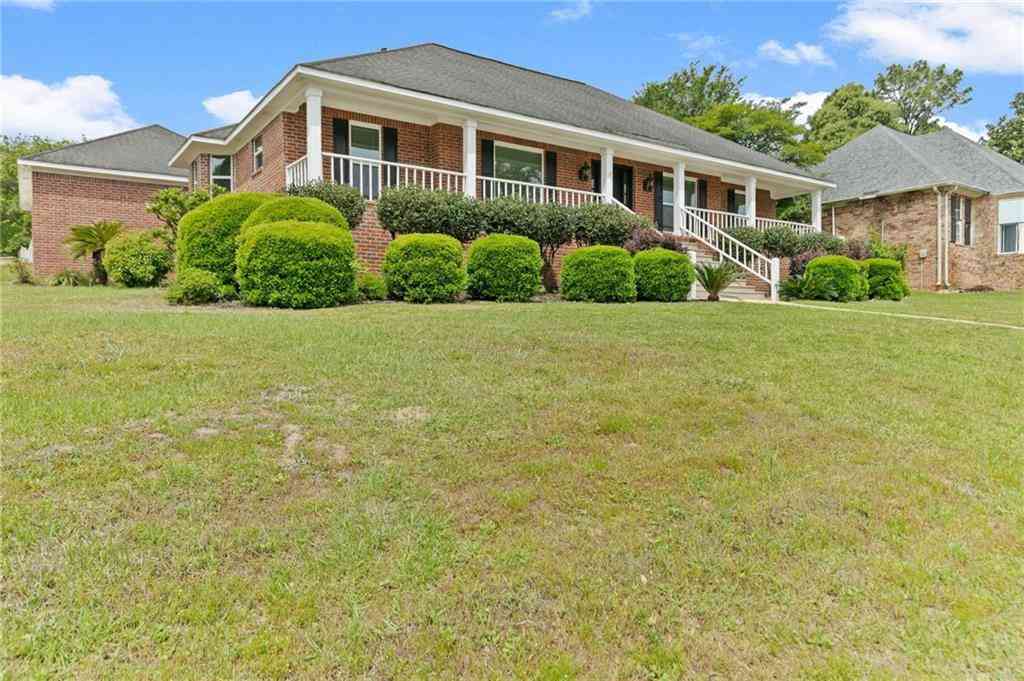 Homes For Sale - 3040 Blue Bill Drive<br/> Mobile, AL 36695
