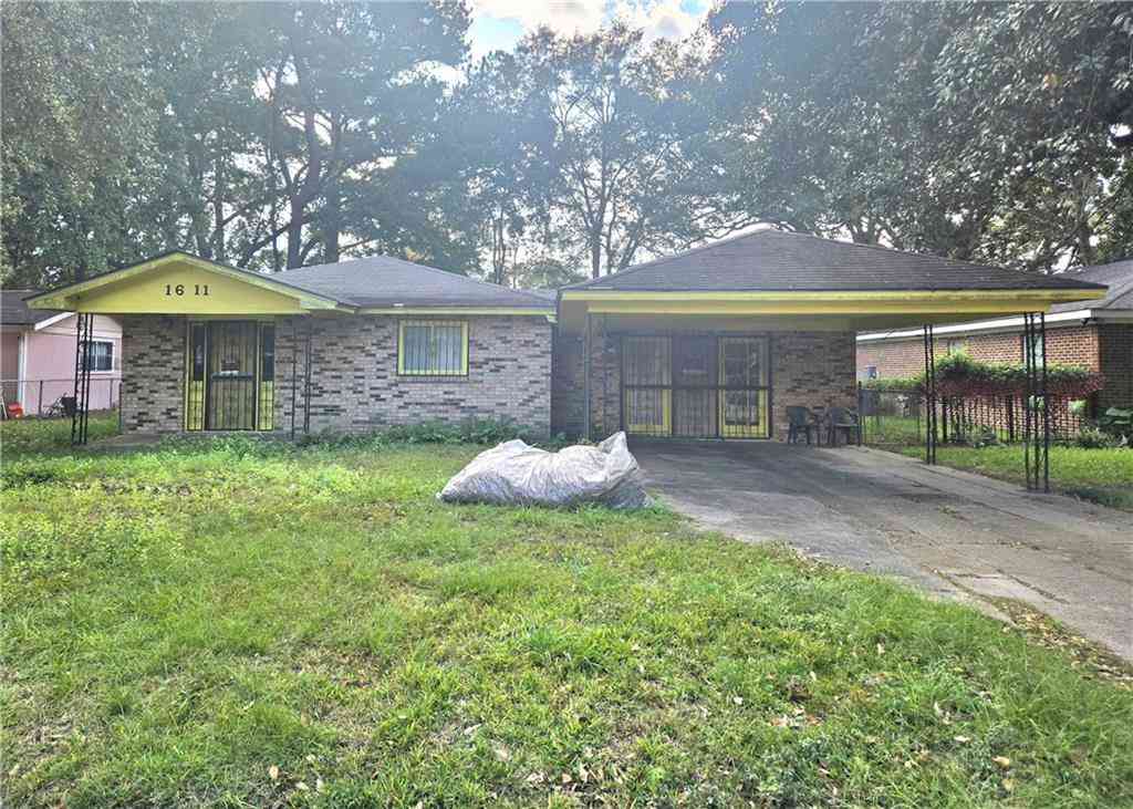 Homes For Sale - 1611 Forrest Street<br/> Mobile, AL 36605