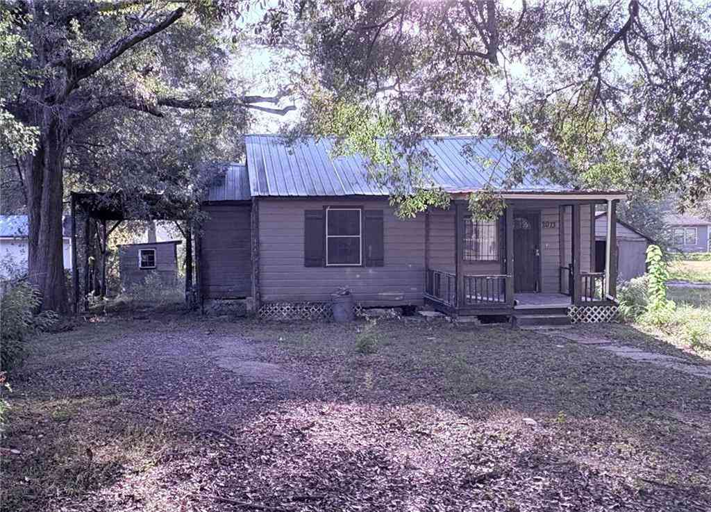 Homes For Sale - 2073 Foster Lane<br/> Mobile, AL 36605