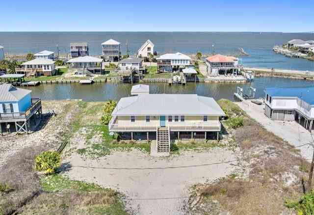 Homes For Sale - 2206 Bienville Boulevard<br/> Mobile County, Dauphin Island, AL 36528