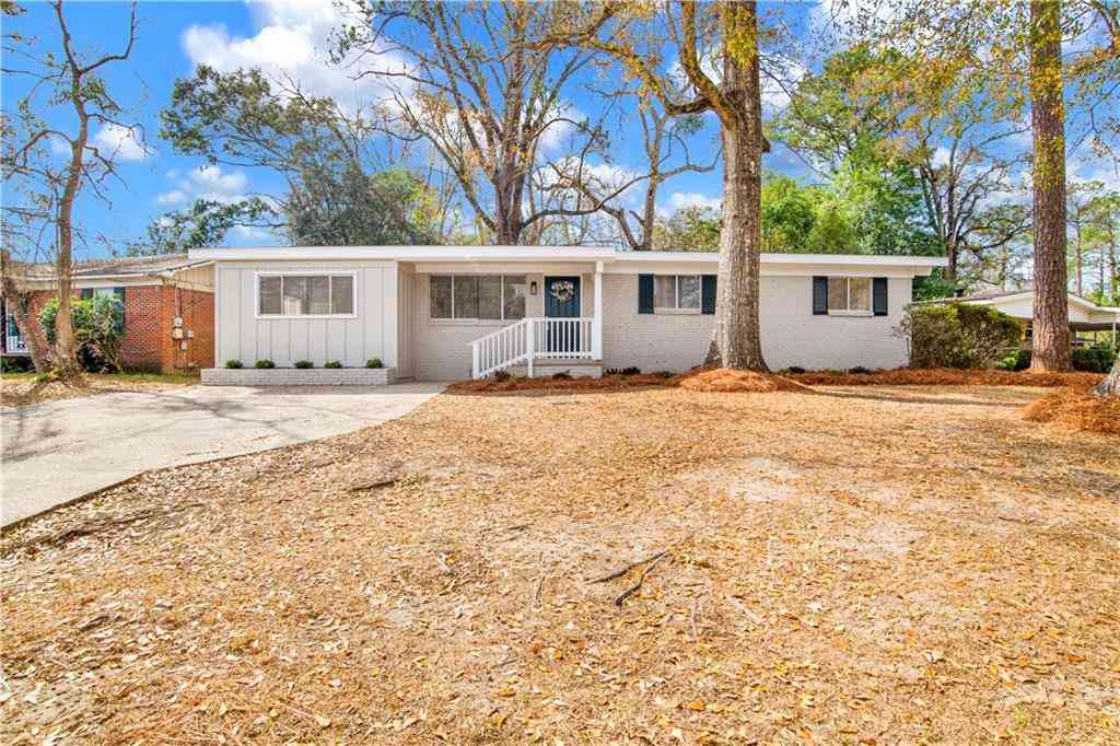 Homes For Sale - 1000 E Belvedere Circle<br/> Mobile, AL 36606