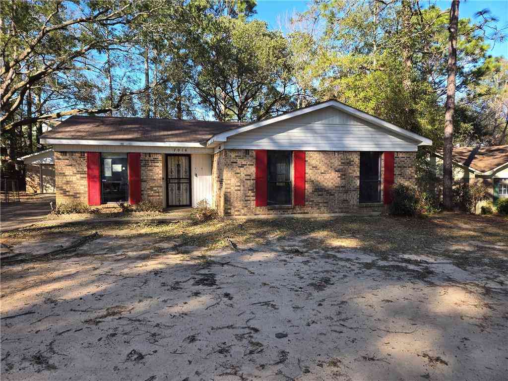 Homes For Sale - 7016 Britonburg Drive<br/> Mobile, AL 36608