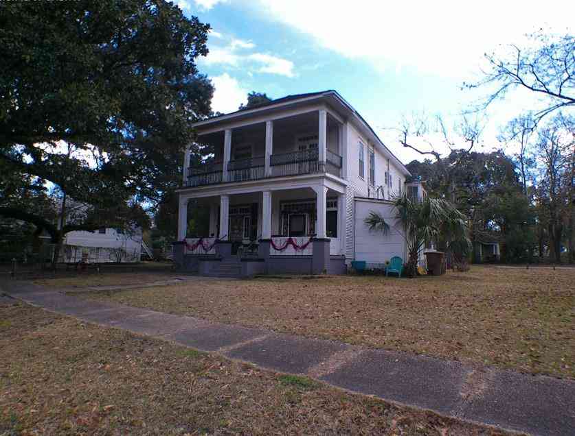 Multifamily For Rent - 1561 Illinois Street<br/> Mobile, AL 36604