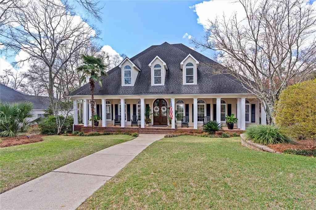 Homes For Sale - 2612 W Charleston Oaks Drive<br/> Mobile, AL 36695