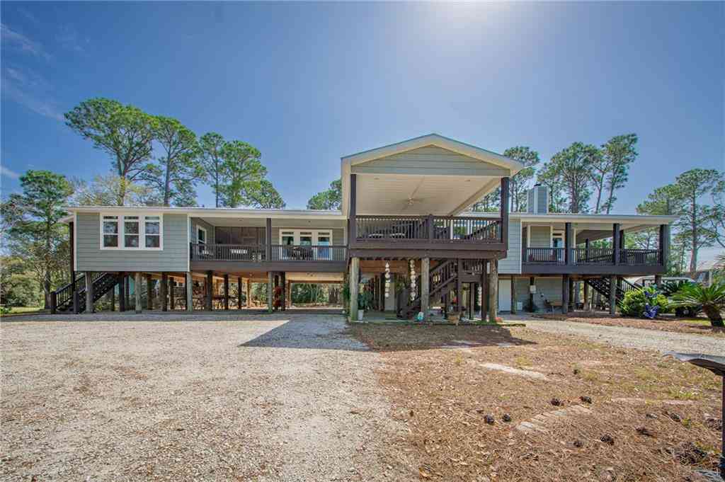 Homes For Sale - 1325 Chaumont Avenue<br/> Dauphin Island, AL 36528