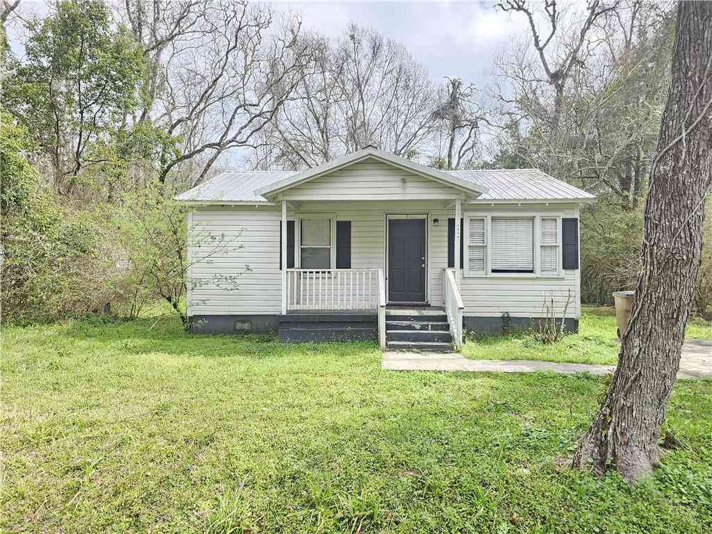 Homes For Sale - 3909 Brookmont Drive<br/> Mobile, AL 36605