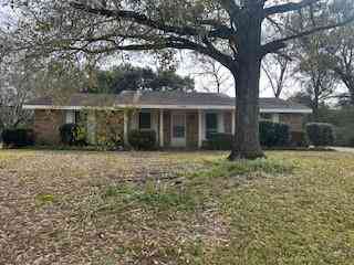 Homes For Rent - 5831 Belle Terrace Drive<br/> Theodore, AL 36582