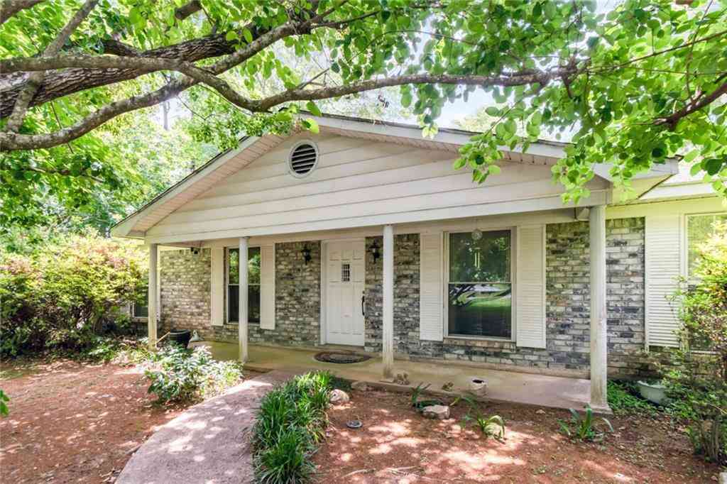 Homes For Sale - 1010 W Abilene Drive<br/> Mobile, AL 36695