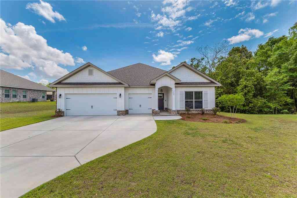 Homes For Sale - 200 Spur Avenue<br/> Fairhope, AL 36532