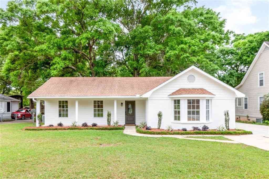 Homes For Sale - 3251 Dubose Avenue<br/> Semmes, AL 36575
