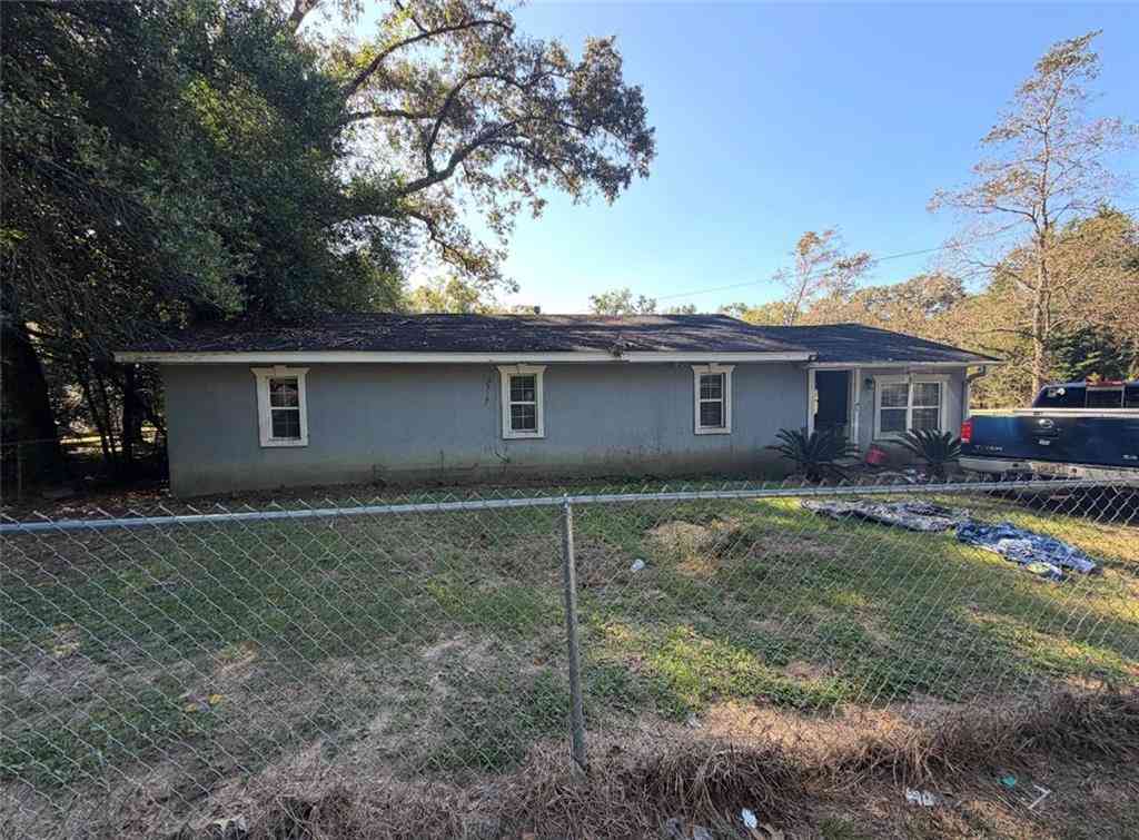 Homes For Sale - 7005 Victor Road<br/> Mobile, AL 36608