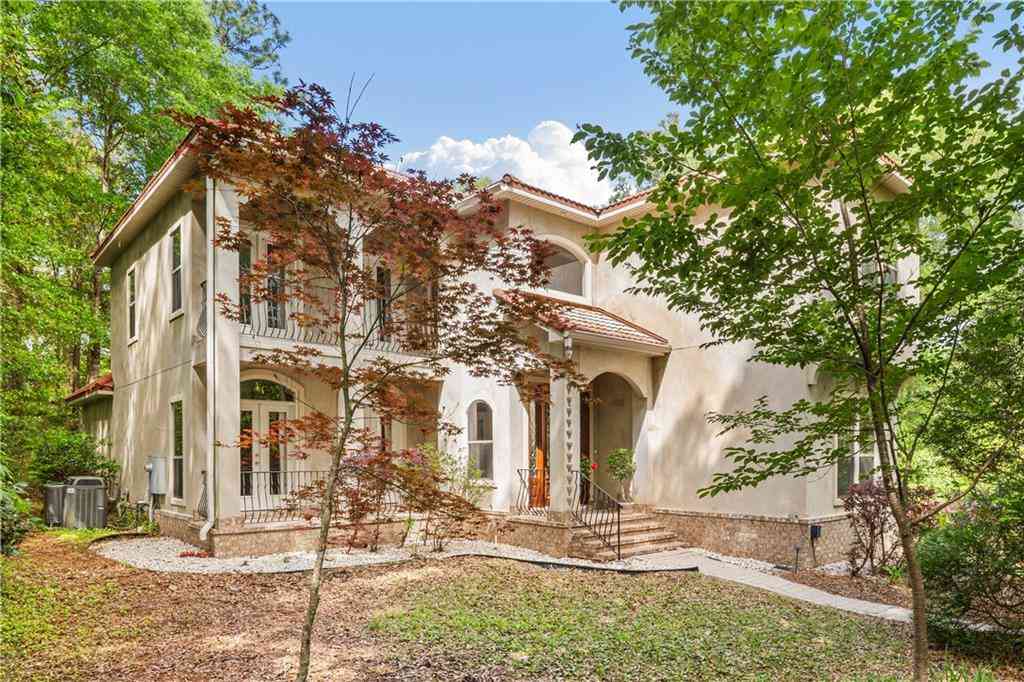 Homes For Sale - 3780 Pelham Drive<br/> Mobile, AL 36619