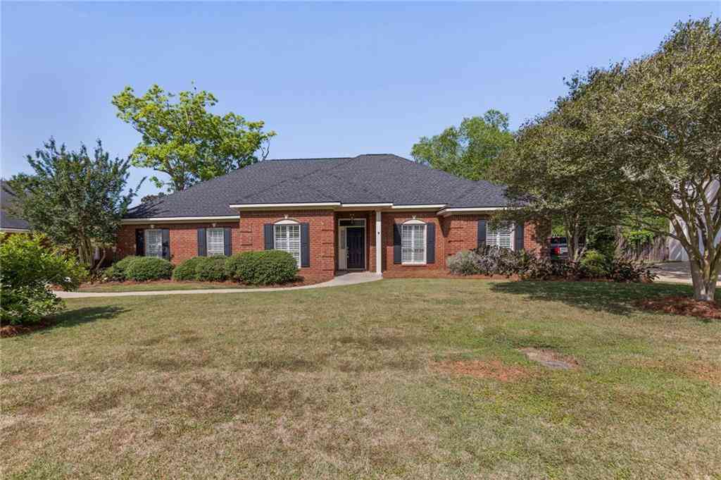 Homes For Sale - 9099 Parliament Circle<br/> Daphne, AL 36526