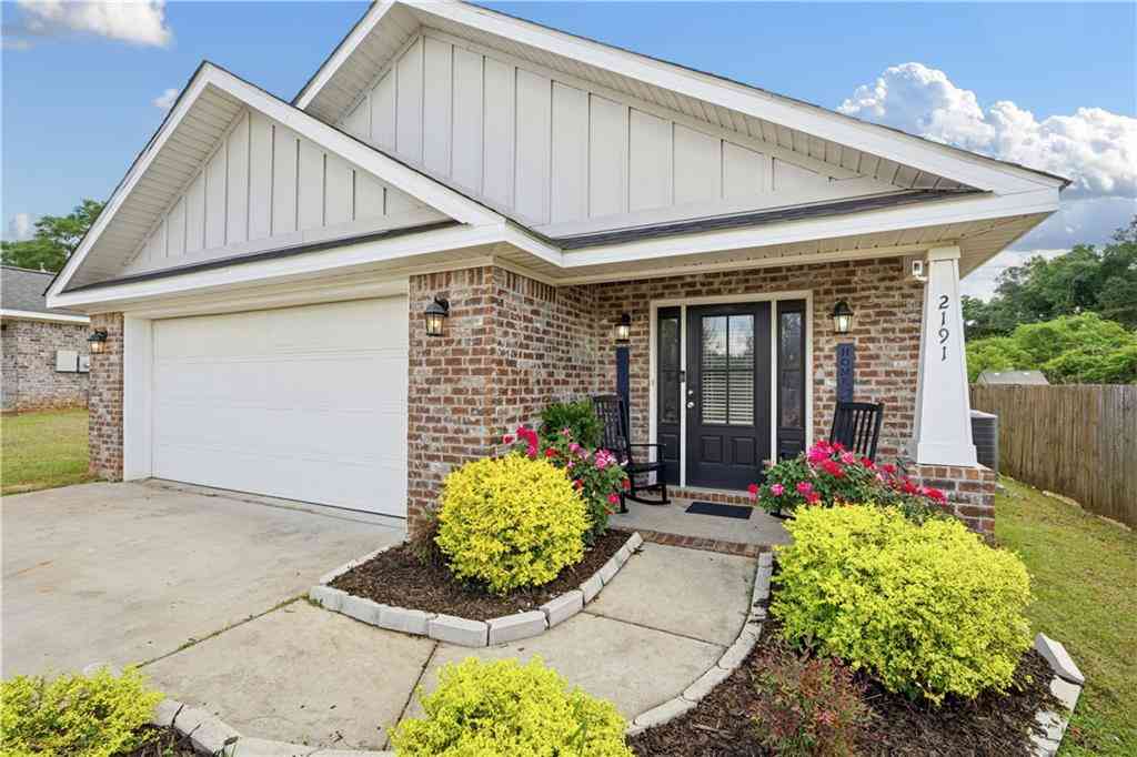 Homes For Sale - 2191 E Liberty Drive<br/> Mobile, AL 36608