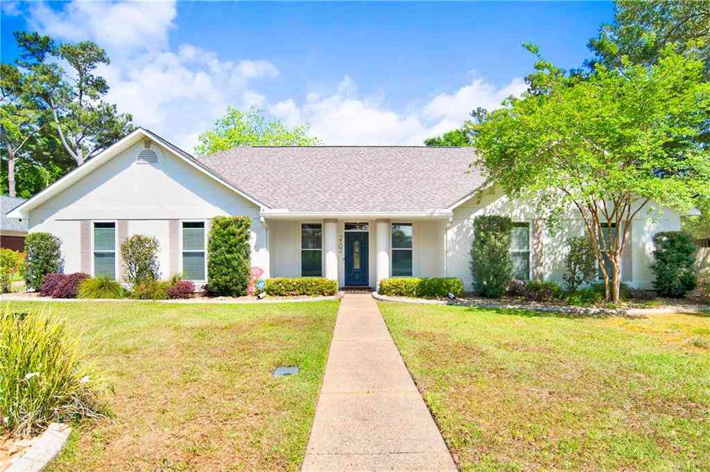 Homes For Sale - 2102 Westchester Drive<br/> Daphne, AL 36526