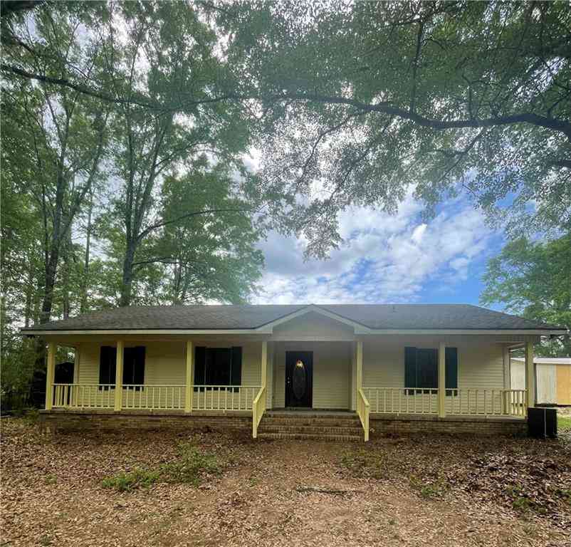 Homes For Sale - 10825 Mitt Drive<br/> Citronelle, AL 36522