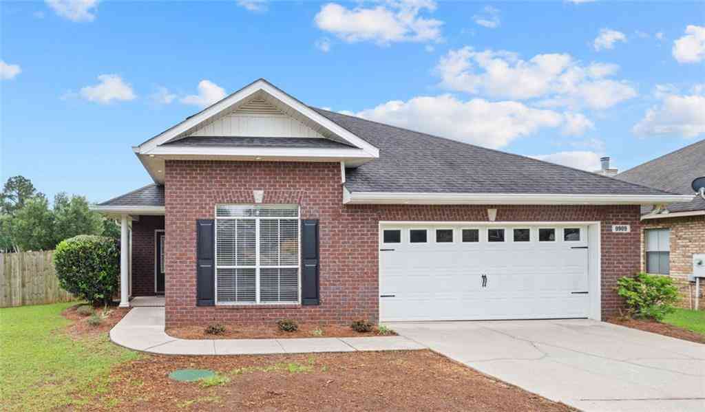 Homes For Sale - 9909 Thresher Court<br/> Mobile, AL 36695