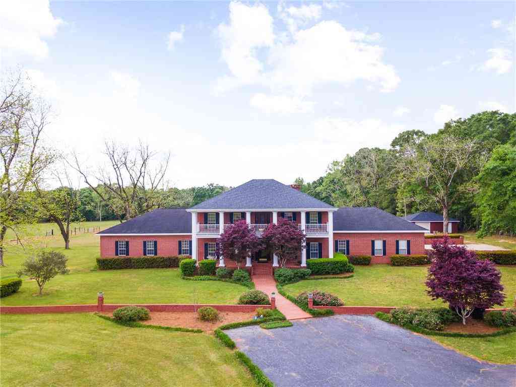 Homes For Sale - 18550 Prine Road<br/> Citronelle, AL 36522