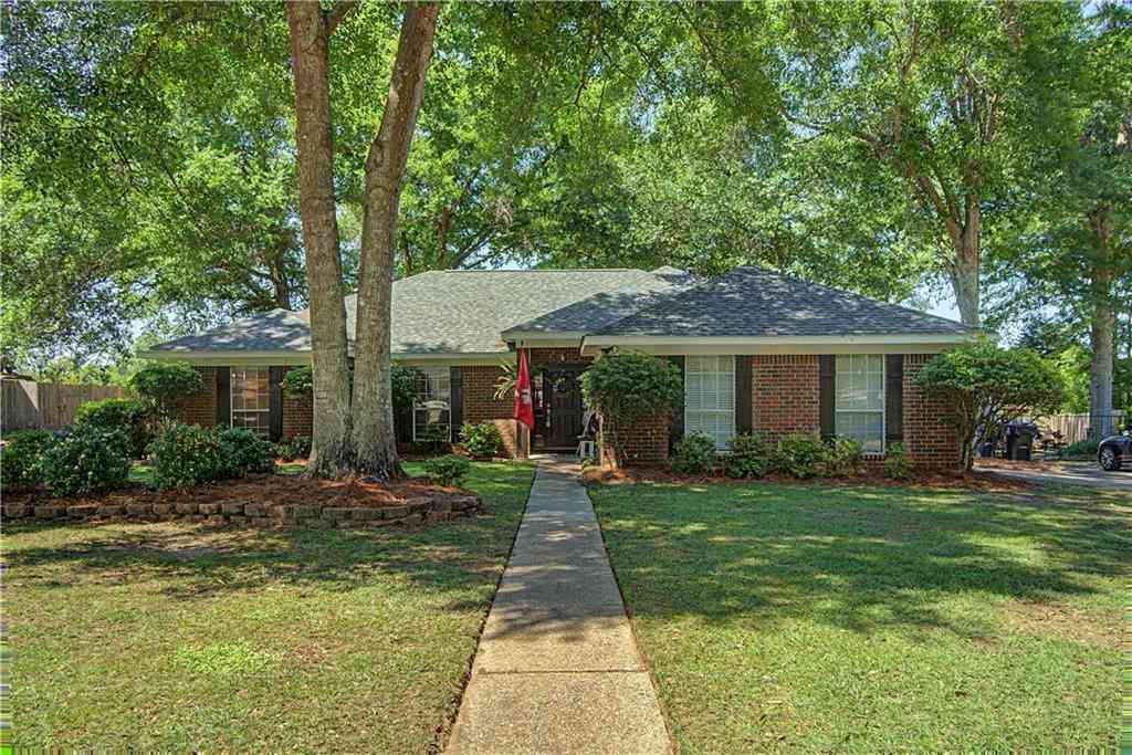 Homes For Sale - 9950 N Breckenridge Drive<br/> Mobile, AL 36608