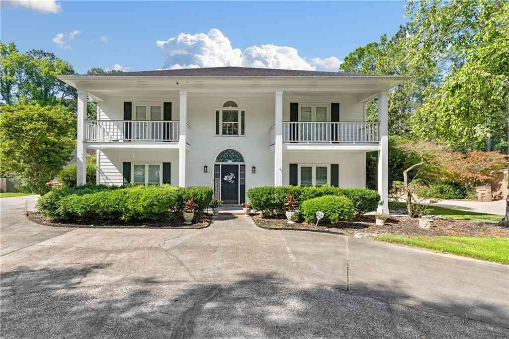 Homes For Sale - 6665 Sugar Creek Drive<br/> Mobile, AL 36695