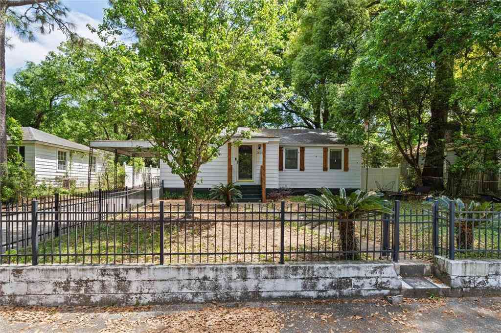 Homes For Sale - 308 W Border Drive<br/> Mobile, AL 36608