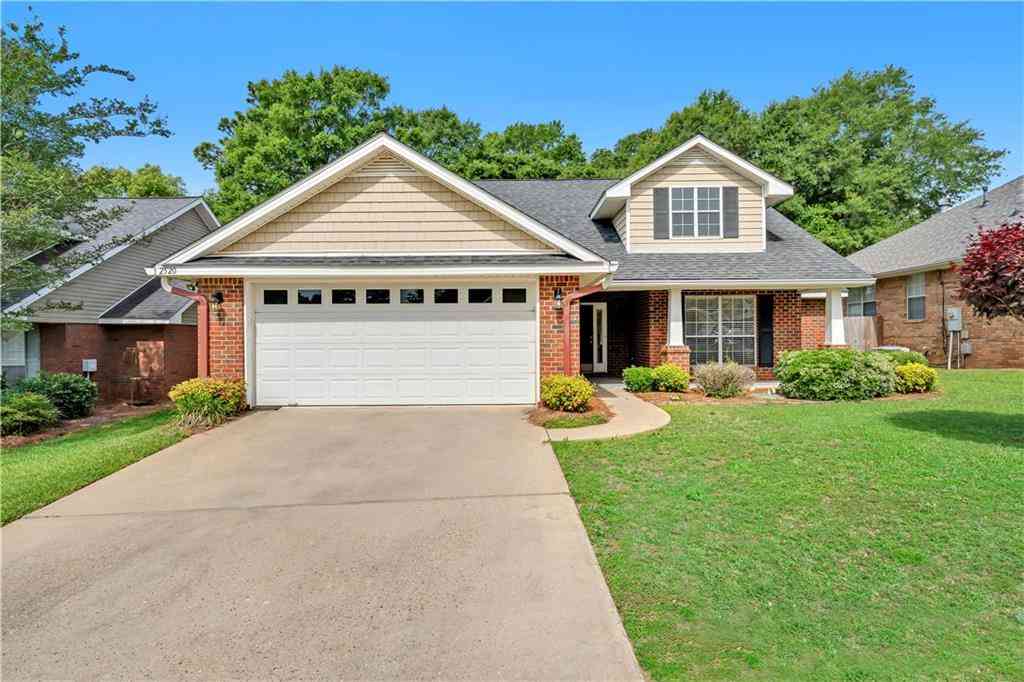 Homes For Sale - 2520 Rosebud Drive<br/> Mobile, AL 36695