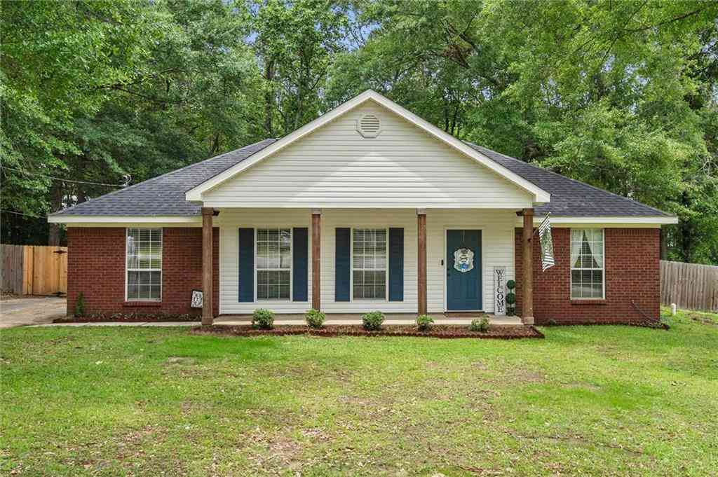 Homes For Sale - 1272 Timberline Court<br/> Axis, AL 36505