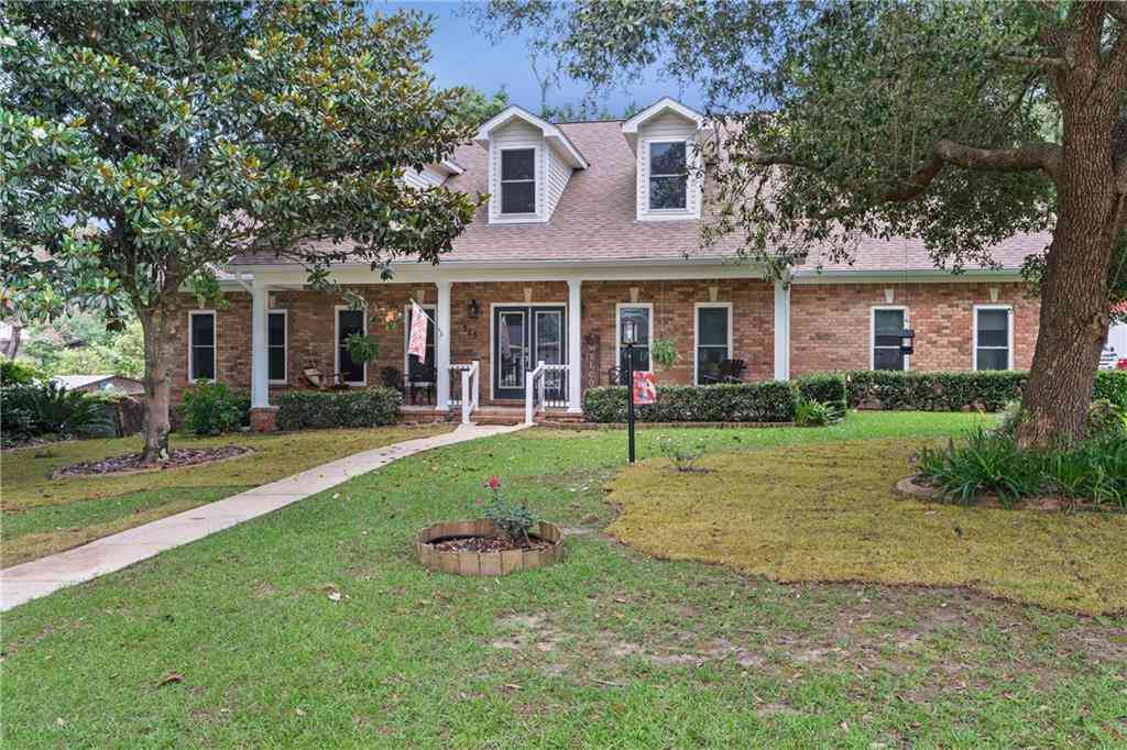Homes For Sale - 415 Sara Oaks Drive<br/> Saraland, AL 36571
