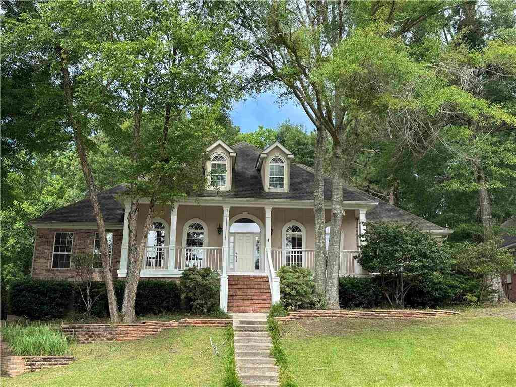 Homes For Sale - 1185 Cameron Drive<br/> Mobile, AL 36695