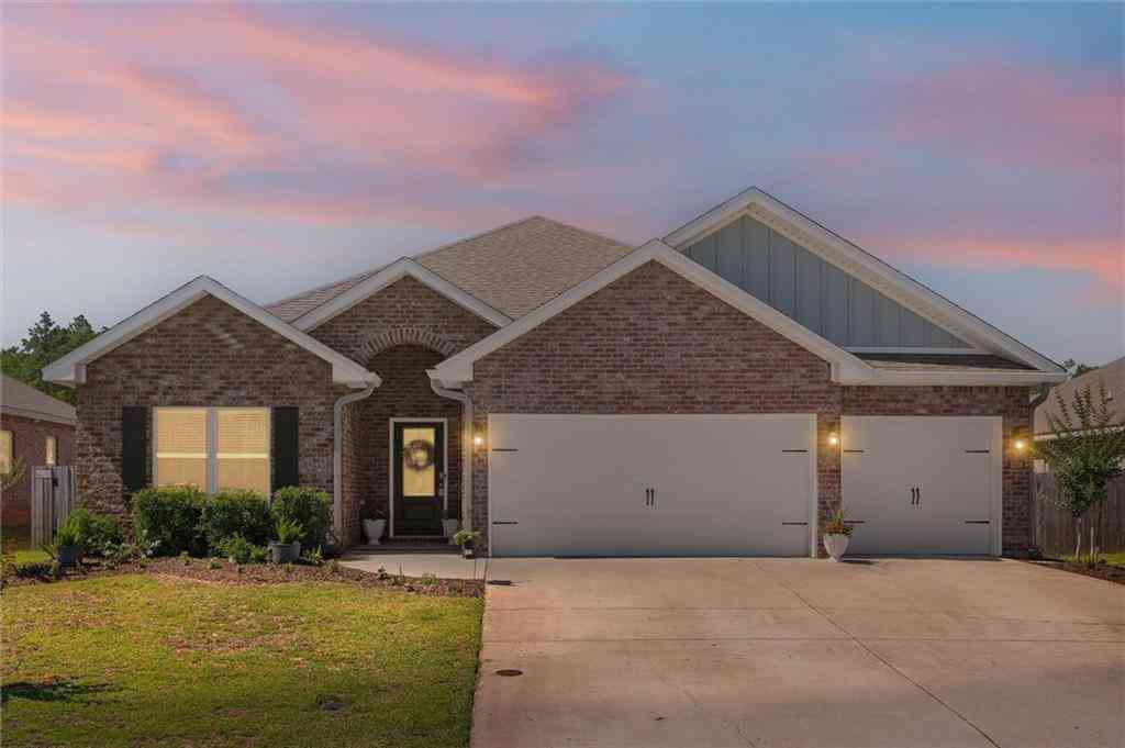 Homes For Sale - 3356 Woodlands Drive<br/> Saraland, AL 36571