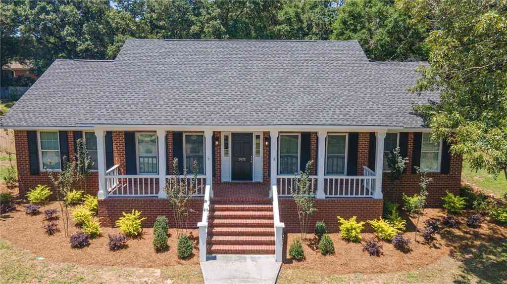 Homes For Sale - 7671 Country Squire Drive<br/> Mobile, AL 36695