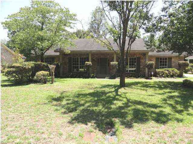 Homes For Rent - 7325 Smithfield Road<br/> Mobile, AL 36695