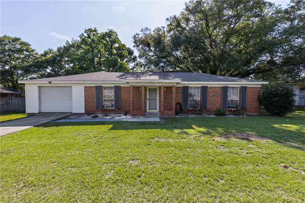 Homes For Sale - 5192 Gallahad Drive<br/> Mobile, AL 36619