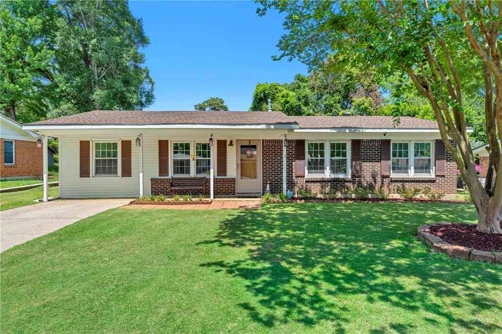 Homes For Sale - 657 Raines Drive<br/> Mobile, AL 36609