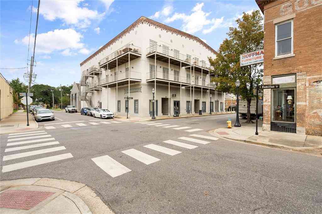 Condo For Rent - 412 Dauphin Street #THB<br/> Mobile, AL 36602