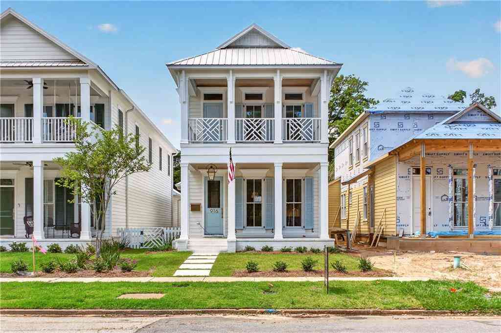 Homes For Sale - 916 Church Street<br/> Mobile, AL 36604