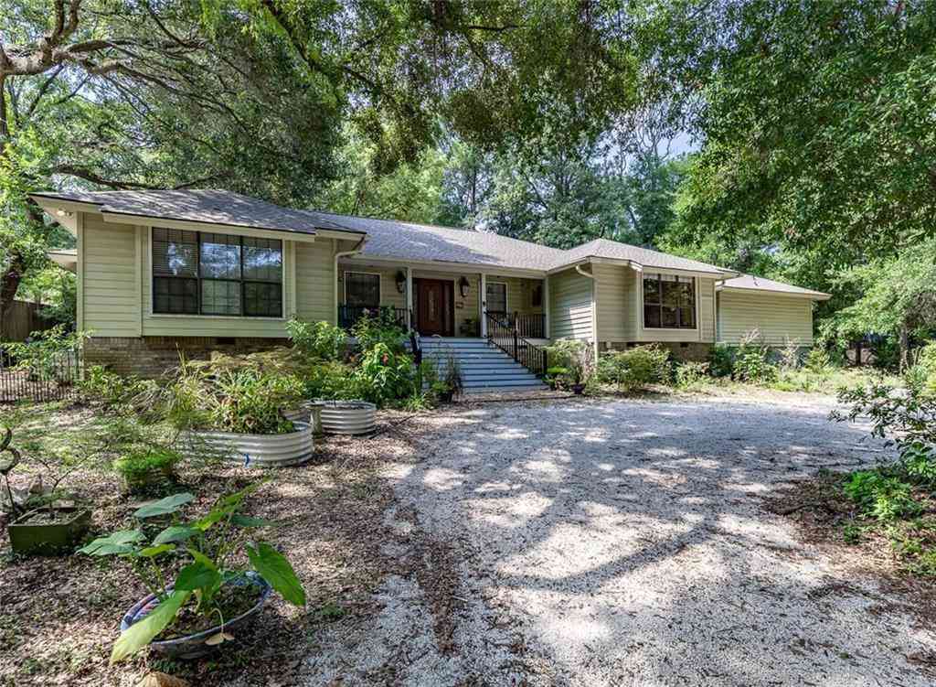 Homes For Sale - 611 Sandpiper Lane<br/> Daphne, AL 36526