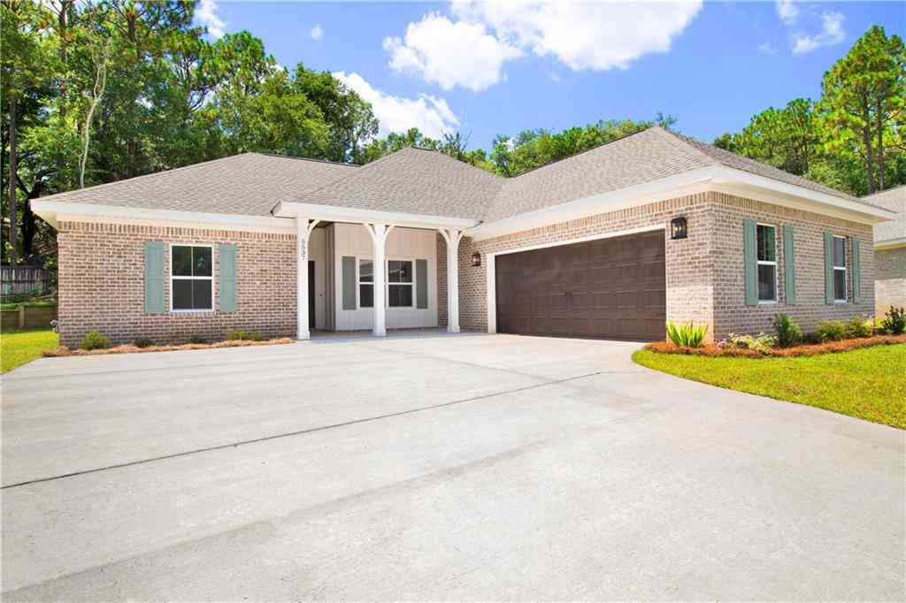 Homes For Sale - 5537 Cross Creek Drive<br/> Mobile, AL 36693